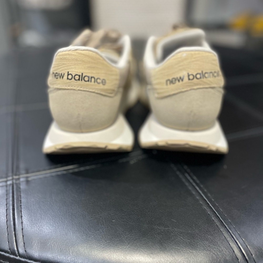New Balance Beige/Tan Retro Runner Sneakers - Picture 7 of 10